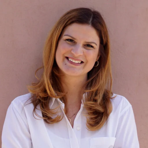 Dr. Salome Kurucz